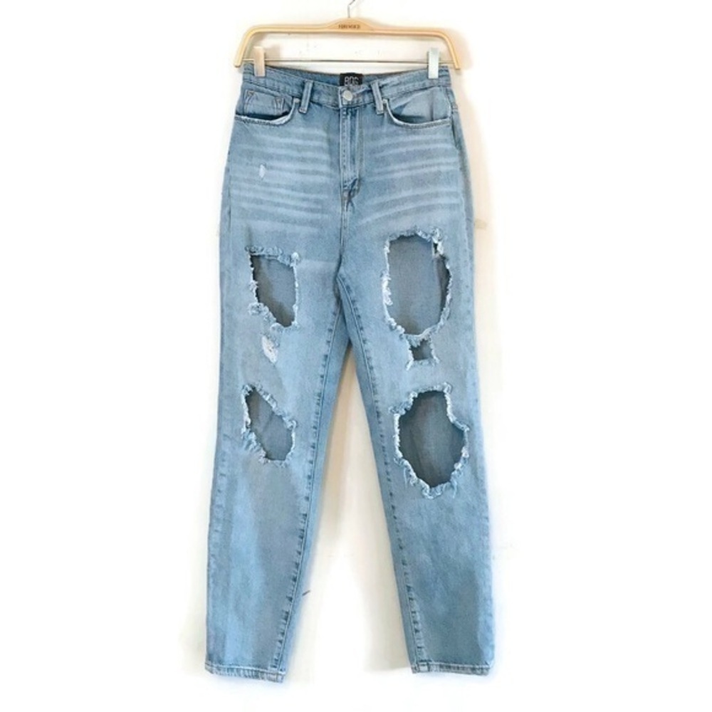BDG High Rise Destroyed Mom Jeans Relaxed Fit Women’s size 27 4 Urban Outfitters